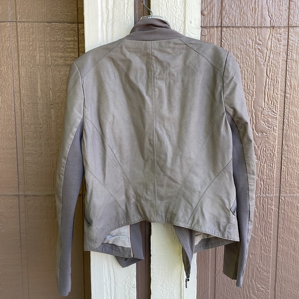 Gap NWT *Limited Edition* Jacket - Picture 8 of 10